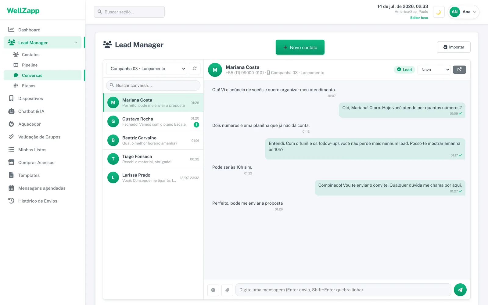 Painel real de atendimento do WellZapp com lista de clientes e chat com lead em tema claro